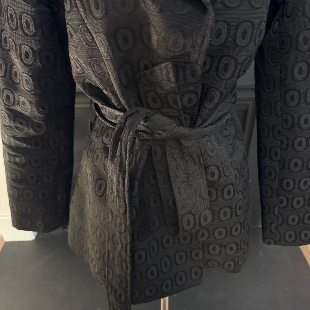 ✨ Elena Solano Black Textured Belted Jacket | Small ✨ - Picture 2 of 10